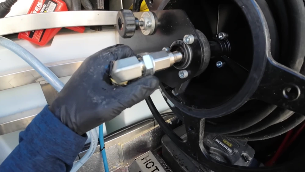 Hose reel fitting pressure washer van