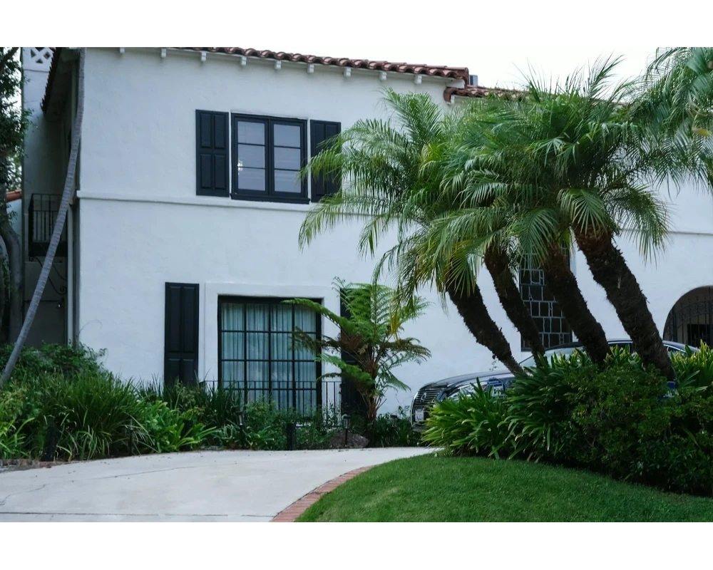 Cleaning residential windows inside and out